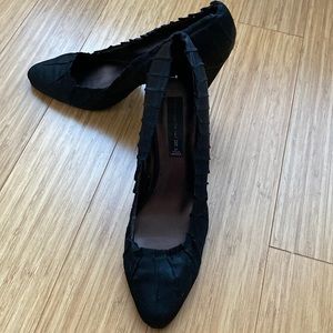 Beautiful satin pleated heels